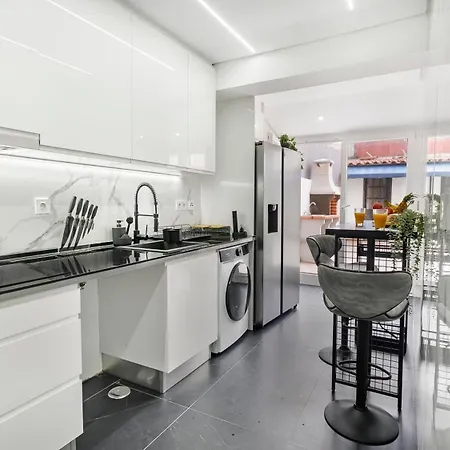 Top Apartment אמאדורה